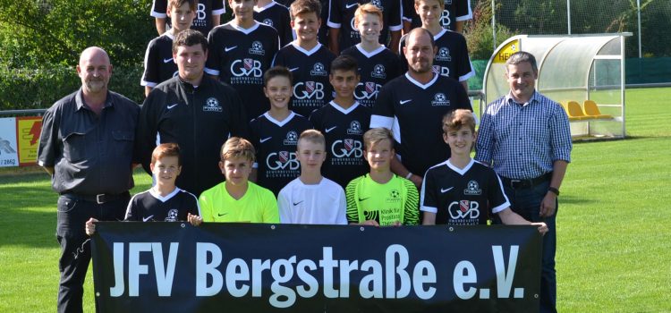 Mit neuen Trikots vom GVB zum Sieg!